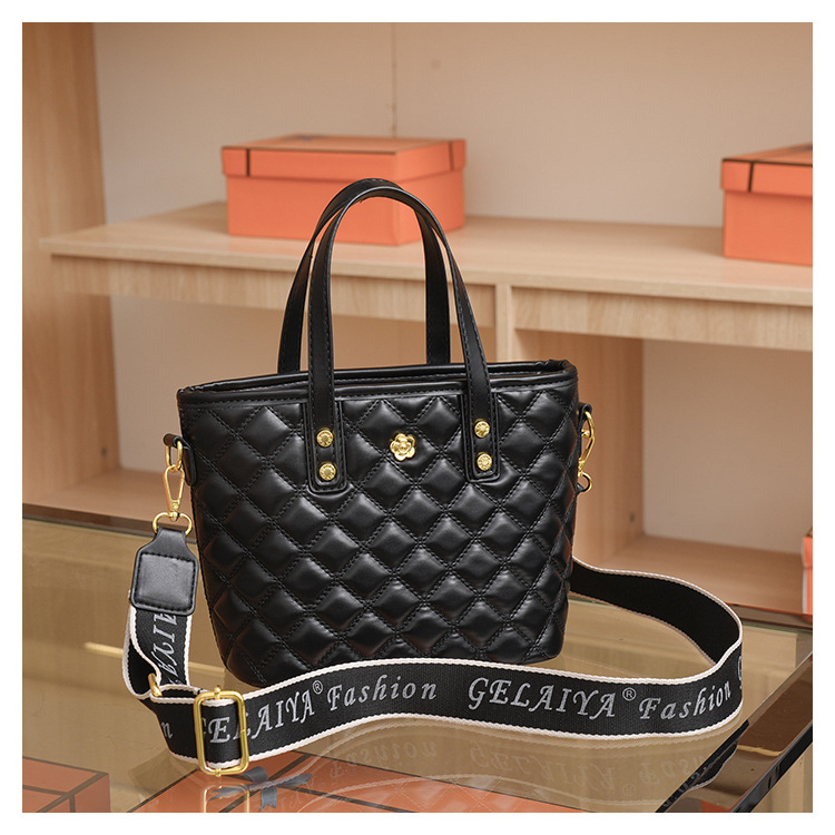 Großhandel mit neuen Taschen für Damen, modischen Rautenhandtaschen, kleinen Beuteln, vielseitigen Schulter-Crossbody-Beuteltaschen und Tragetaschen_voghion.com