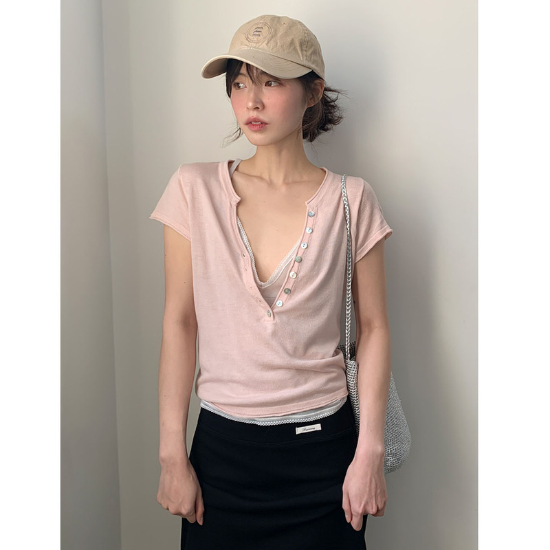 In Stock Korean-Style Elegant Shell Button V-Neck Knitted Short-Sleeve T-Shirt for Women, Summer Wool Blend Slimming Versatile Top