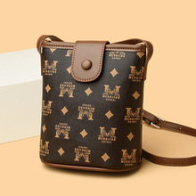 �p���OӋŮʿ����2025�¿��ϻ���ĸб���С���͹Űنμ��ˮͰ��