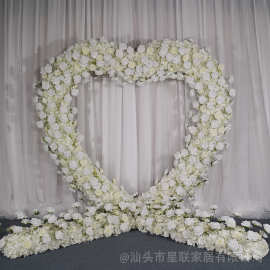 奶白色心形布底魔术贴拱门 户外婚礼迎宾区打卡商场网红摄影道具