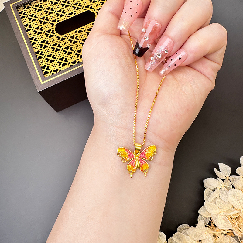 Nuevos productos Vietnam Sha Jin China colgante mariposa joyería DIY chicas moda moda popular simple transmisión en vivo