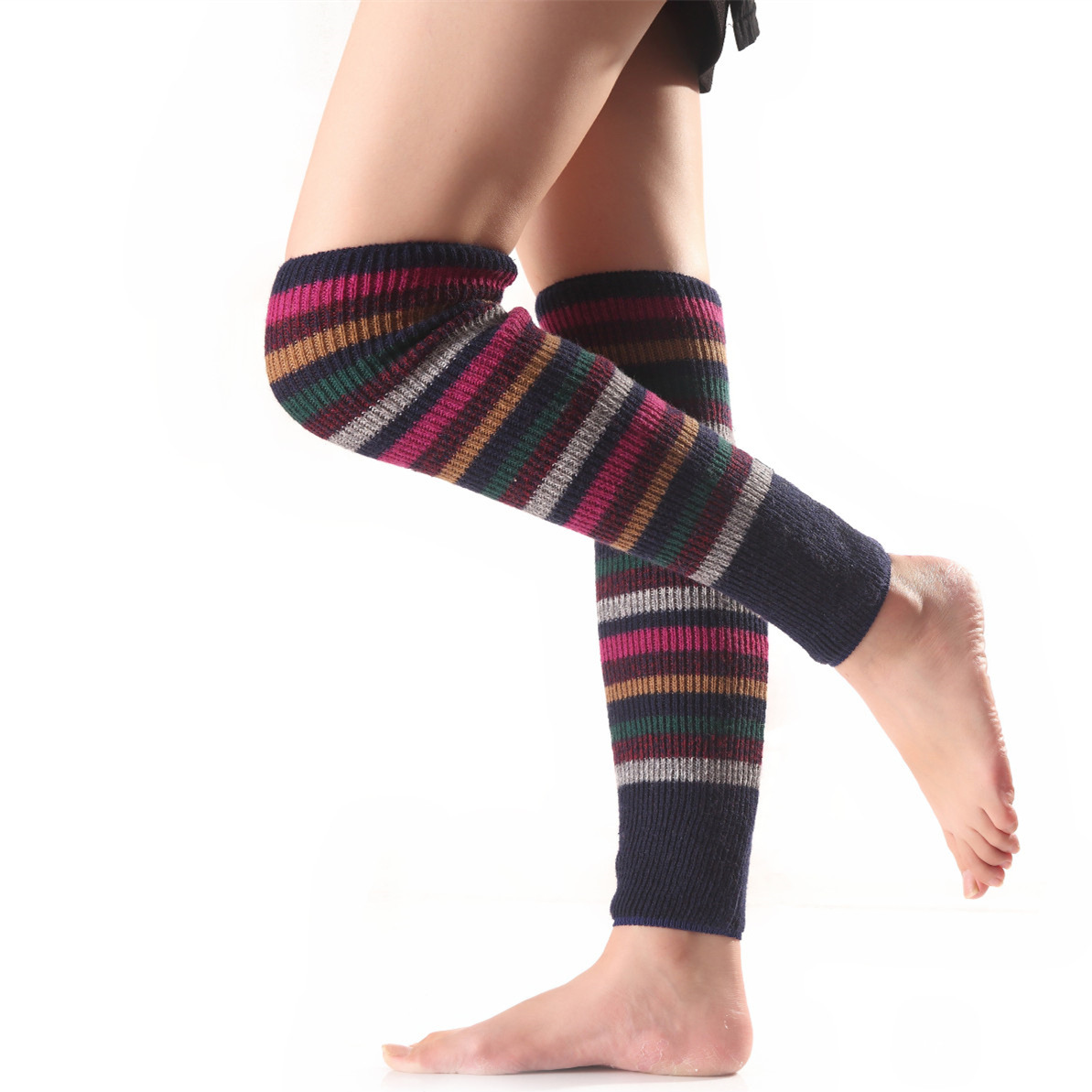 Genouillères pour femmes, nouvelles housses de chaussettes tricotées à rayures horizontales d'automne et d'hiver avec de la laine pour plus de chaleur._voghion.com