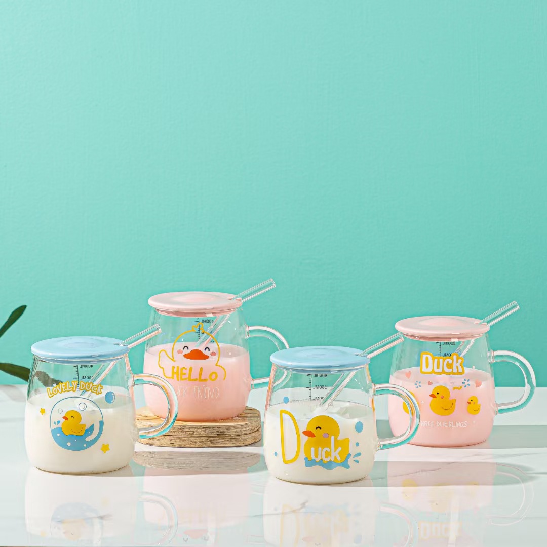 Creativo de dibujos animados lindo pato taza de paja con tapa transparente vidrio necesidades diarias regalo taza de beber taza