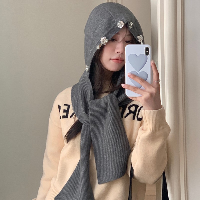 New Korean-style hat and scarf set, warm knitted hat for women, winter ear-covering and warming scarf, wholesale