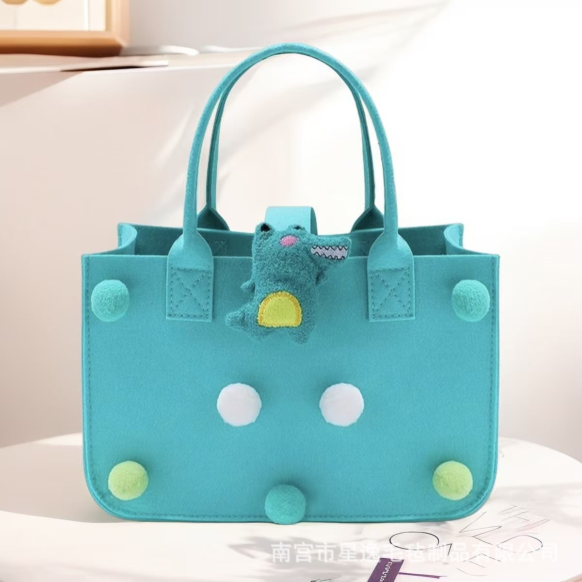 레이크 블루 퍼 볼 스타일, 30*20*18