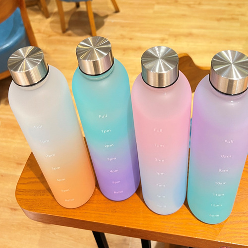 Colorful gradient plastic sports water cup 1000ML large capacity frosted handy cup outdoor space cup high temperature resistance