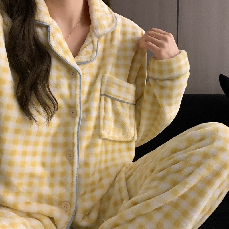 [autumn and winter style-flannel] yellow grid blue edge (thick and velvet)