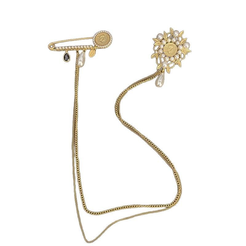 Spilla con perla e catena lunga per uomo e donna elegante_voghion.com