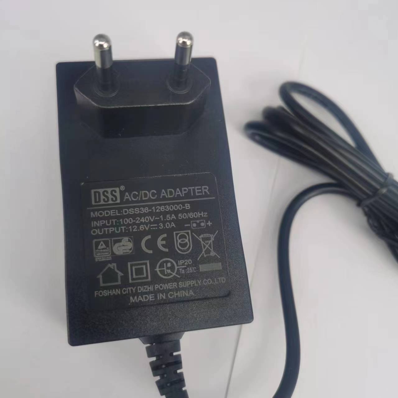 12.6V3A欧规-2