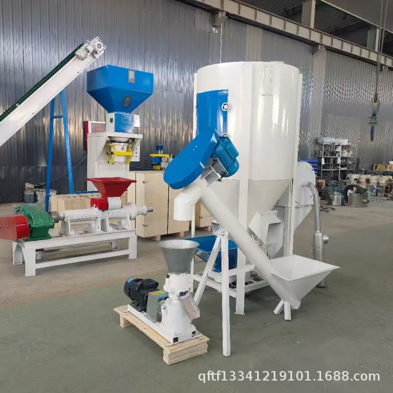 Export 150 Type Feed Pellet Machine Corn Wheat Feed Pellet Machine Diesel Powered Straw Grass Powder Feed Machine
