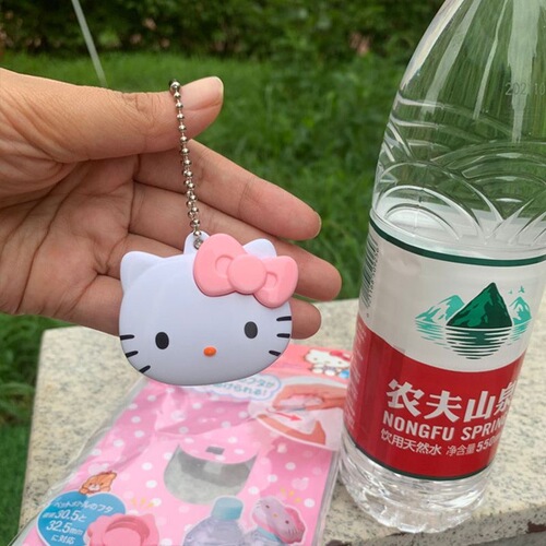 Hello Kitty cartoon twist cap opener anti-slip fast effortless bottle cap opener