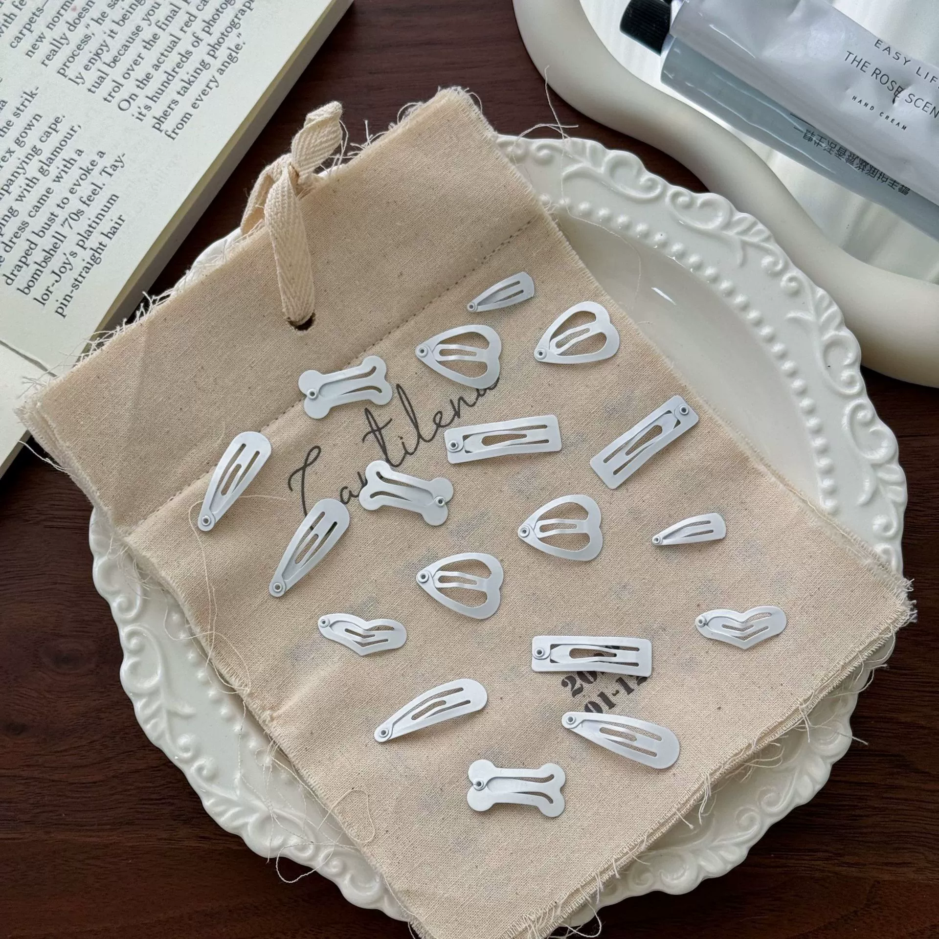 Заколка для волос для домашних животных, простые аксессуары «сделай сам», зажим для собаки, окрашенный в белый цвет, зажим для волос BB, маленький головной убор с мальтийским Тедди