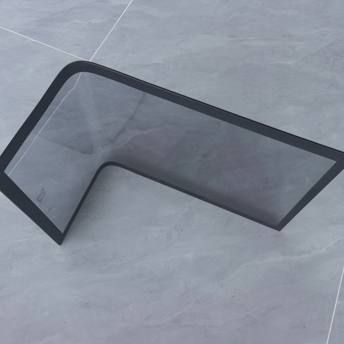 沂蒙山全球供应链出口设备视窗机箱盖板90°直角弧形弯钢化玻璃