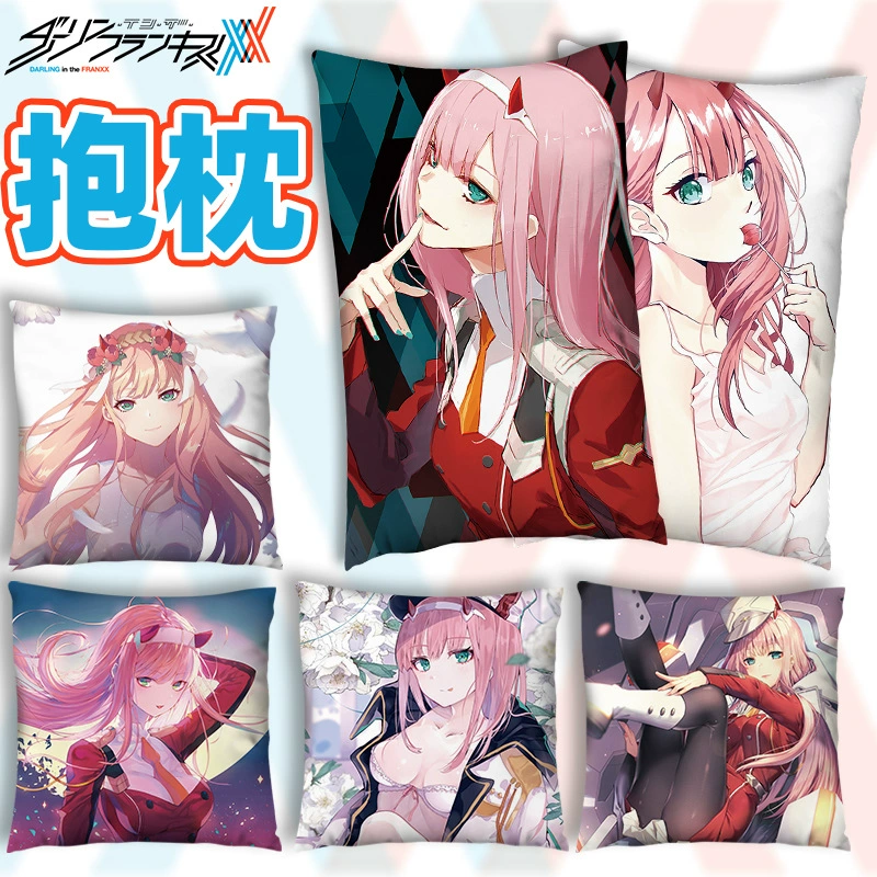 02 Аниме подушка Darling in the Franxx Окружение квадрат половина тела двусторонняя и другая часть тела прислонена к подушке