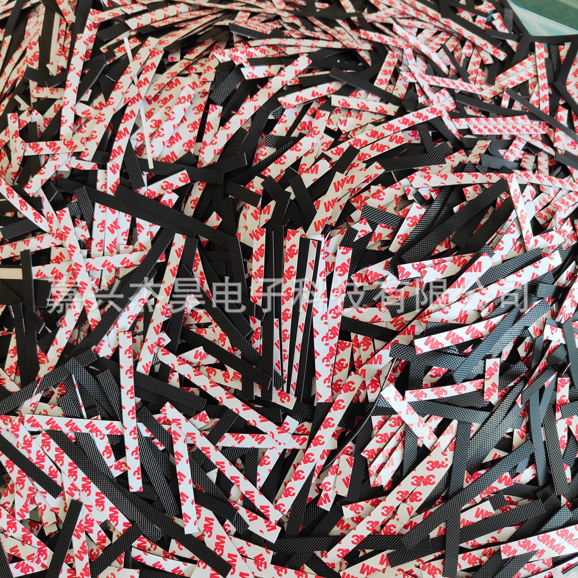 厂家直销橡胶密封条防滑防震橡胶自粘垫片橡胶防尘密封条隔音