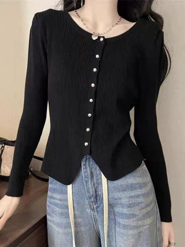 Chic, Slim-Fit Knitted Cardigan with Slit Design — Women's Spring/Summer/Winter Jacket for Petite Figures, Stylish Outerwear Top