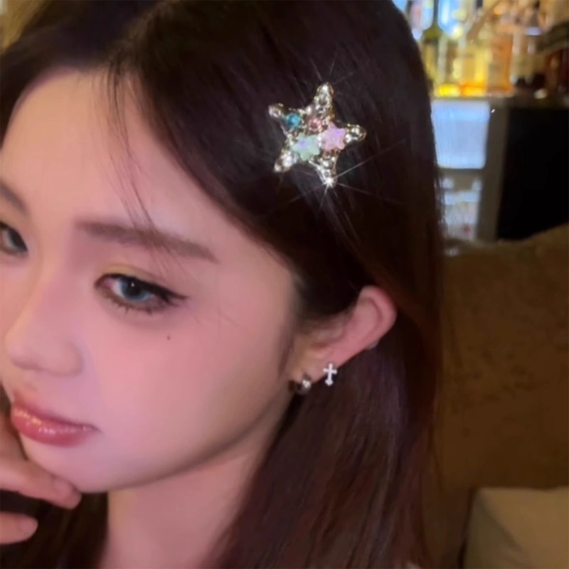 甘くてクールなホットガールカラフルなスターヘアピン女性のためのメタル y2k かわいいチェーンカモノハシクリップ小さなヒトデヘアピンヘアアクセサリー|undefined