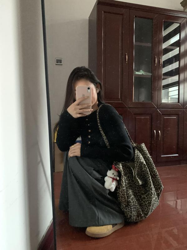单排长袖针织衫女黑色舒适感开衫新款软糯修身显瘦内搭打底衫秋春|undefined
