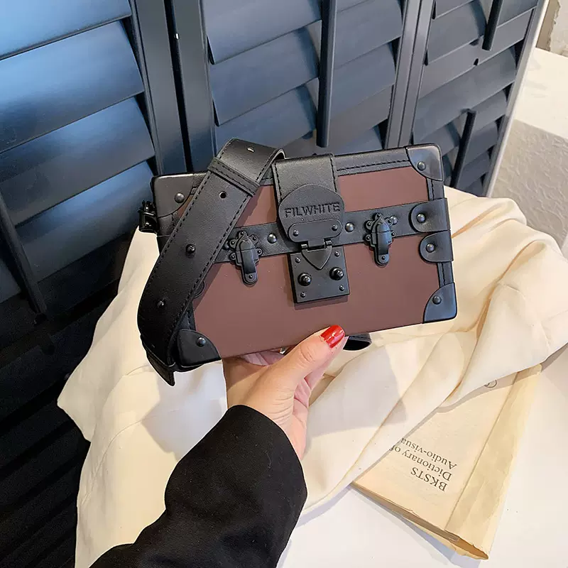 韩版潮牌撞色盒子包2025清新港风时尚斜挎女包质感锁扣重工单肩包