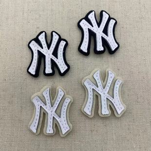 NY�¿�Ƥ��ñ��Ь�m��ţ��ѝƤ�˷��b�o�ϲ��N��