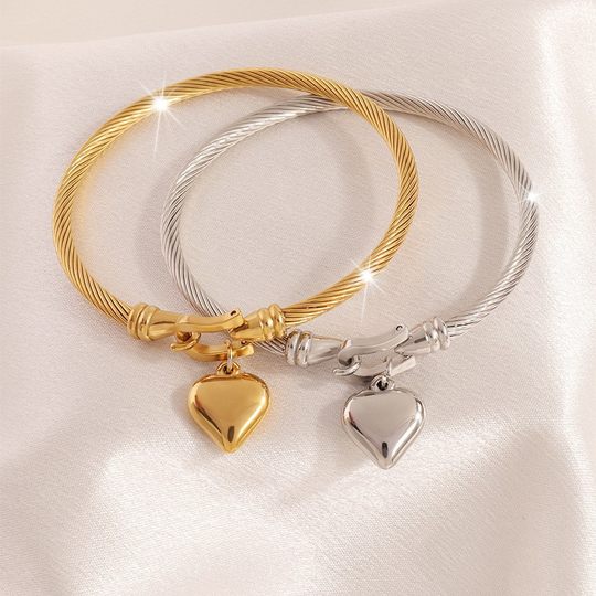 Titanium steel bracelet girls' high-grade cross-border new stainless steel love bracelet fashion personality horseshoe hook bracelet