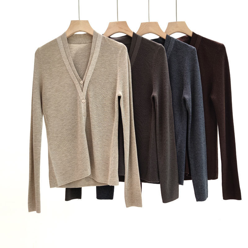 羊毛混纺假两件针织开衫v领纯色简约风女式针织衫秋冬层次感毛衣