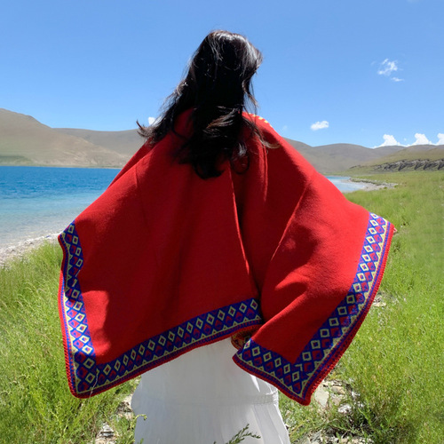 Qinghai Lijiang Xinjiang travel ethnic style shawl striped red cloak autumn and winter slit scarf thickened new fashion