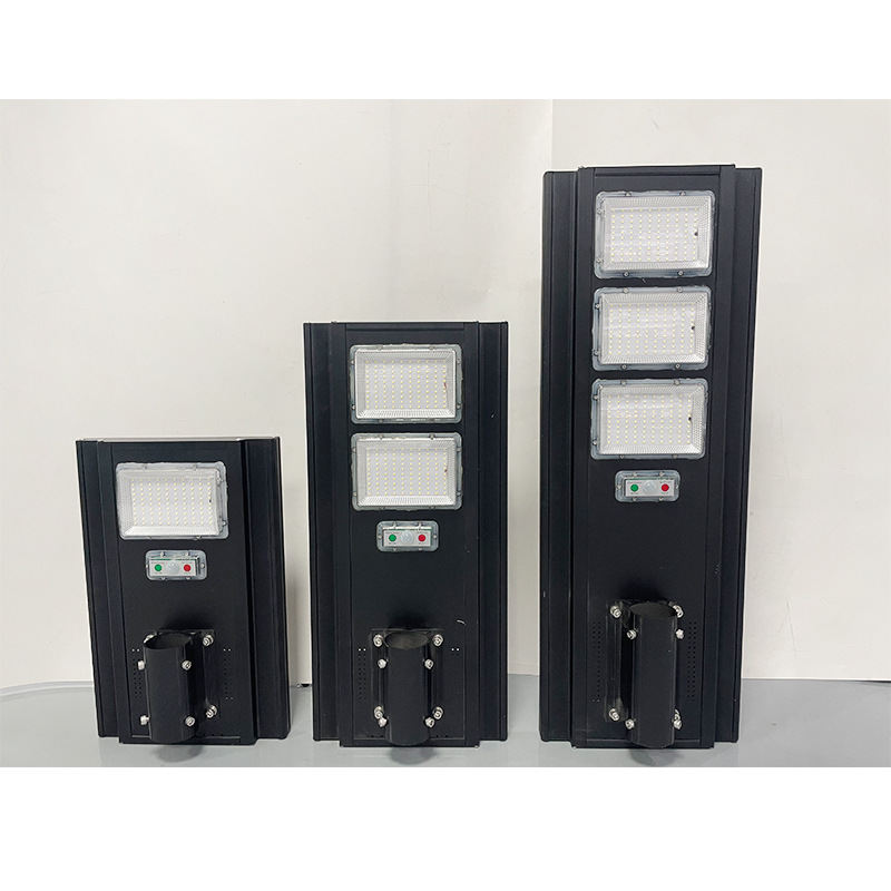 Fábrica transfronteriza de alta calidad Luz de calle solar brillante iluminación al aire libre Luz de jardín nueva luz de calle rural de alta potencia