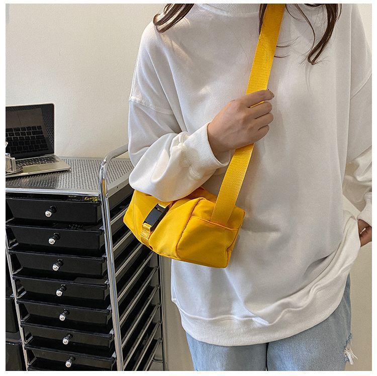 Oxford cloth messenger bag fashion gym bag women's casual solid color one shoulder commuting toast bag gift bag_voghion.com