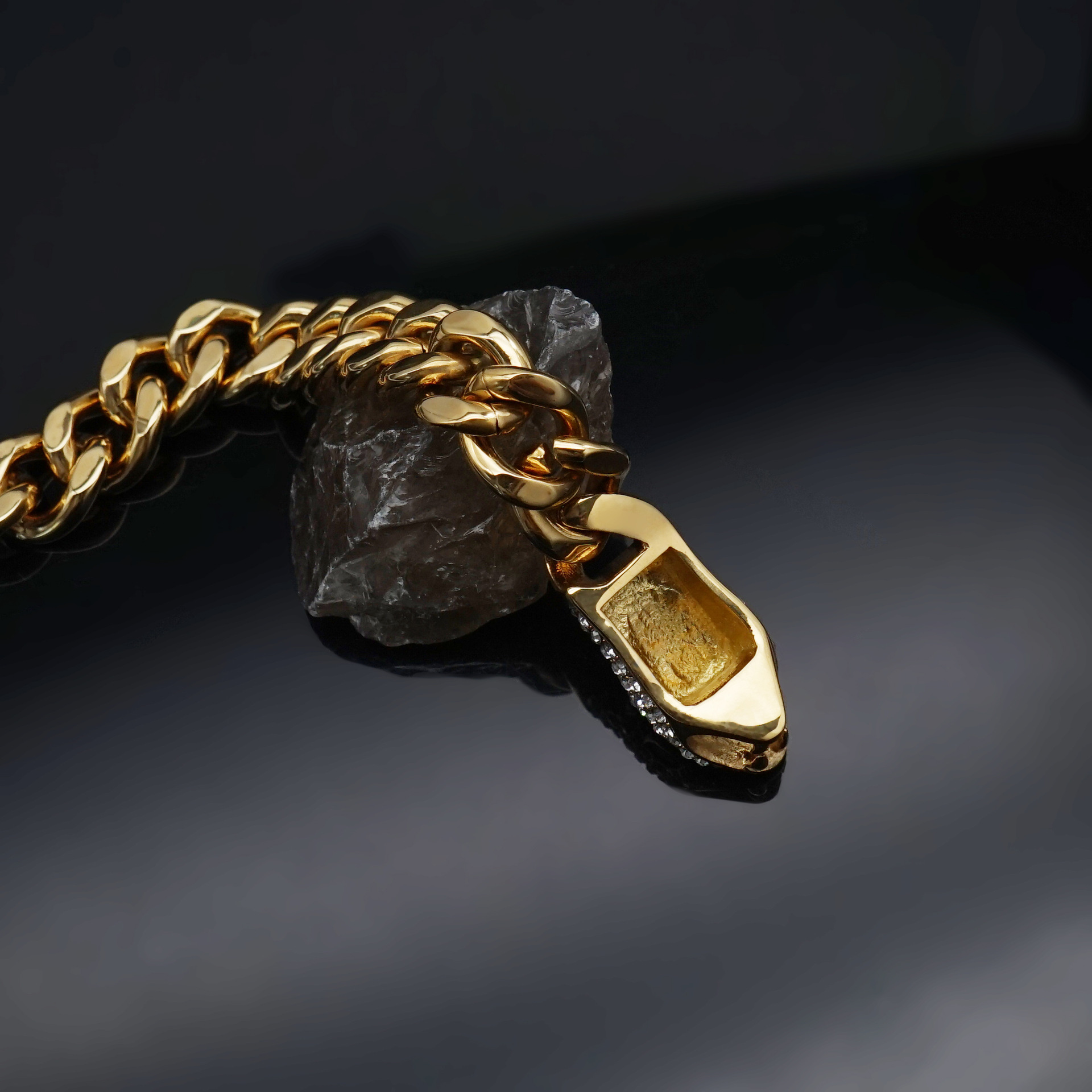 Casual, Daily, Street Occasion Titanium Steel Material Hip-Hop Snake Titanium Steel Plating Artificial Diamond Men's Bracelets Men's Chain Bracelets