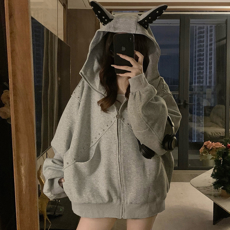 American Retro Rivet Doberman Ear Hooded Sweatshirt for Women in Autum Loose Design Short Cardigan Jacket Trendy