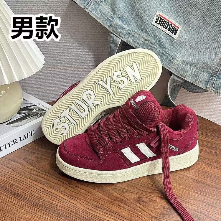 Zapatos de hombre estilo Hong Kong, mocasines color burdeos, zapatillas de hombre a la moda, zapatillas casuales versátiles de estilo urbano retro otoño 2026. image 4