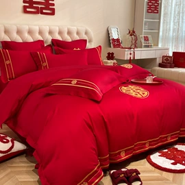 四件套;床罩床笠;纤维被