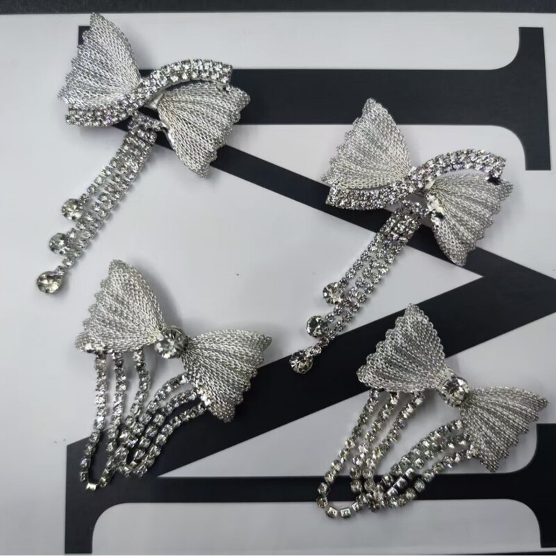 Small Fragrant Diamond Tassel Bow Brooch, Niche Clothing Accessories Corsage, Anti-Exposure Suit Pin Collar Small Fragrant Diamond Tassel Bow Brooch, Niche Clothing Accessories Corsage, Anti-Exposure Suit Pin Collar