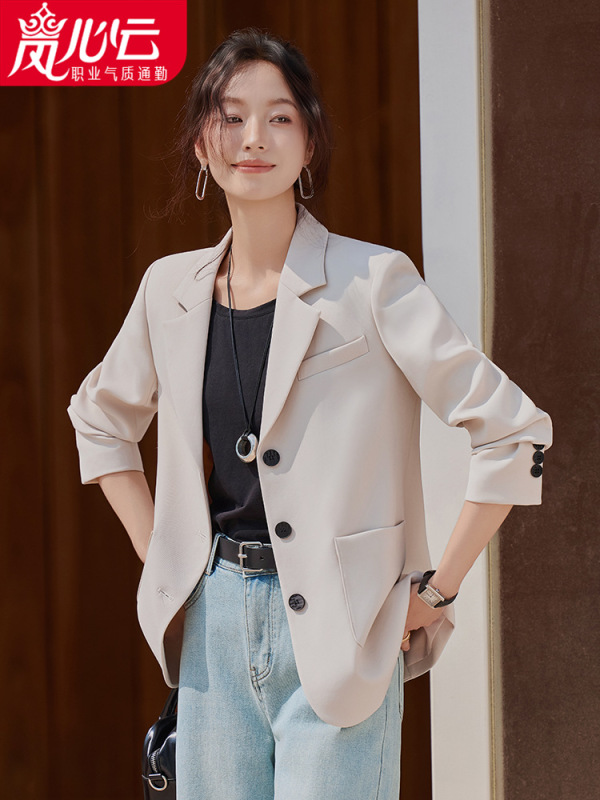 高级感新款今年流行2025春秋西装外套小个子韩版宽松休闲西服1836|undefined