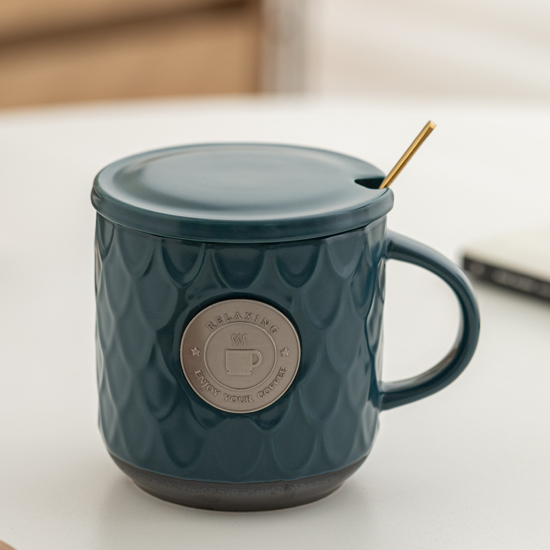 Taza de bronce Taza de bronce Taza de café Taza de agua en relieve Taza de cerámica Logo