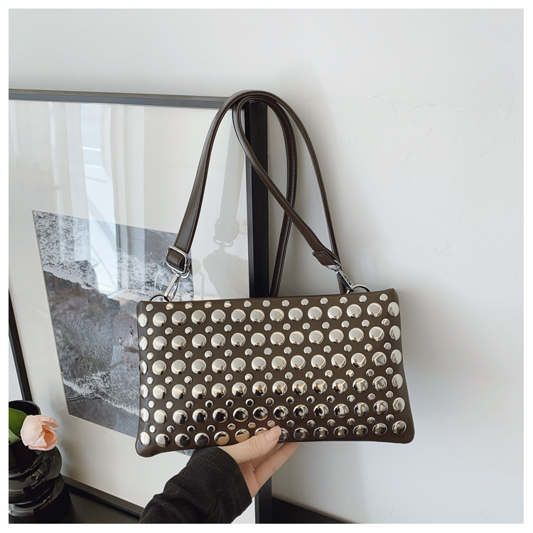 Studded Small Square Shoulder Bag For Women With Wide Strap_voghion.com