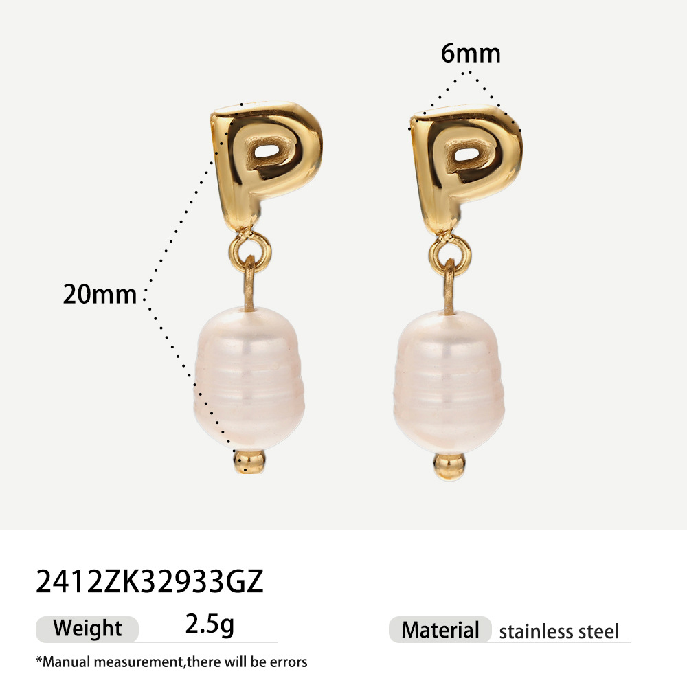 Alta europa y americana de acero inoxidable pendientes de perlas de alta calidad nicho simple joyería de acero de titanio letras pendientes de oro y plata mujeres
