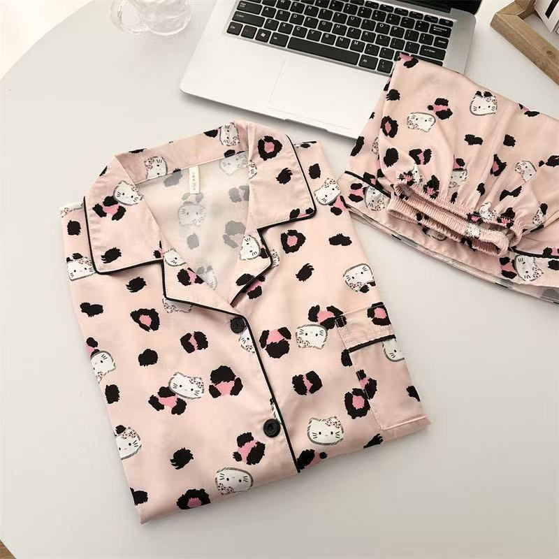 Seda de imitación transfronteriza al por mayor de alta calidad nuevo pijama de verano para niña pantalones cortos de manga corta traje solapa caliente seda