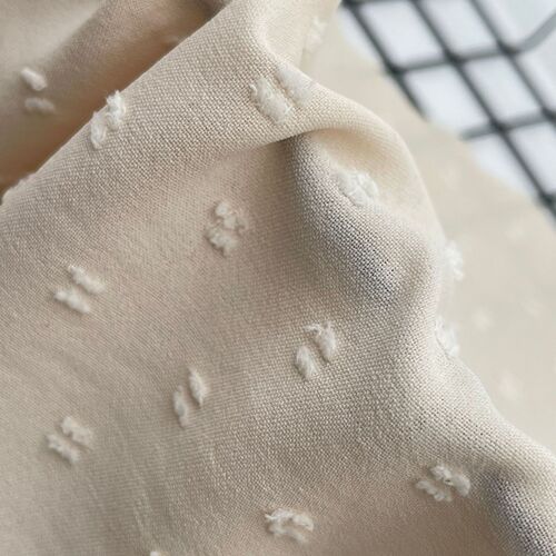 Ready-to-ship 120g ice silk crepe velvet embossed floral fabric for dresses and shirts, chiffon material, breathable for spring and summer.