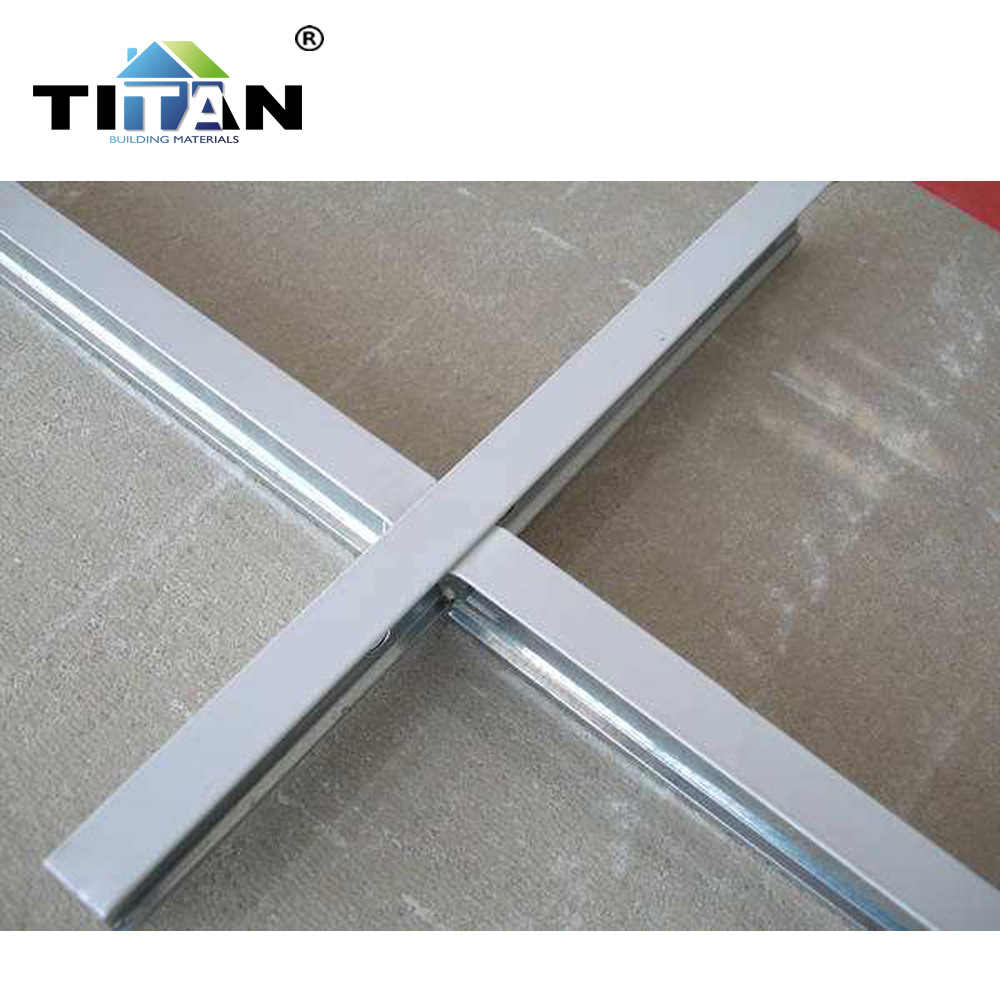 Tablero de borde de quilla de pintura en forma de t 600*600 Lana de techo de lana mineral Material de techo 28 Placa galvanizada decorativa