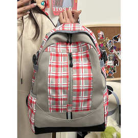 小众设计韩版拼接撞色格子双肩包耐脏外出校园旅行大容量学生背包