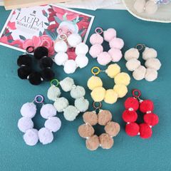 新商品のぬいぐるみの毛玉のチェーンの携帯電話のケースの装飾のアイデアの塗装のスプリングリングの部品の女性のカバンの装飾