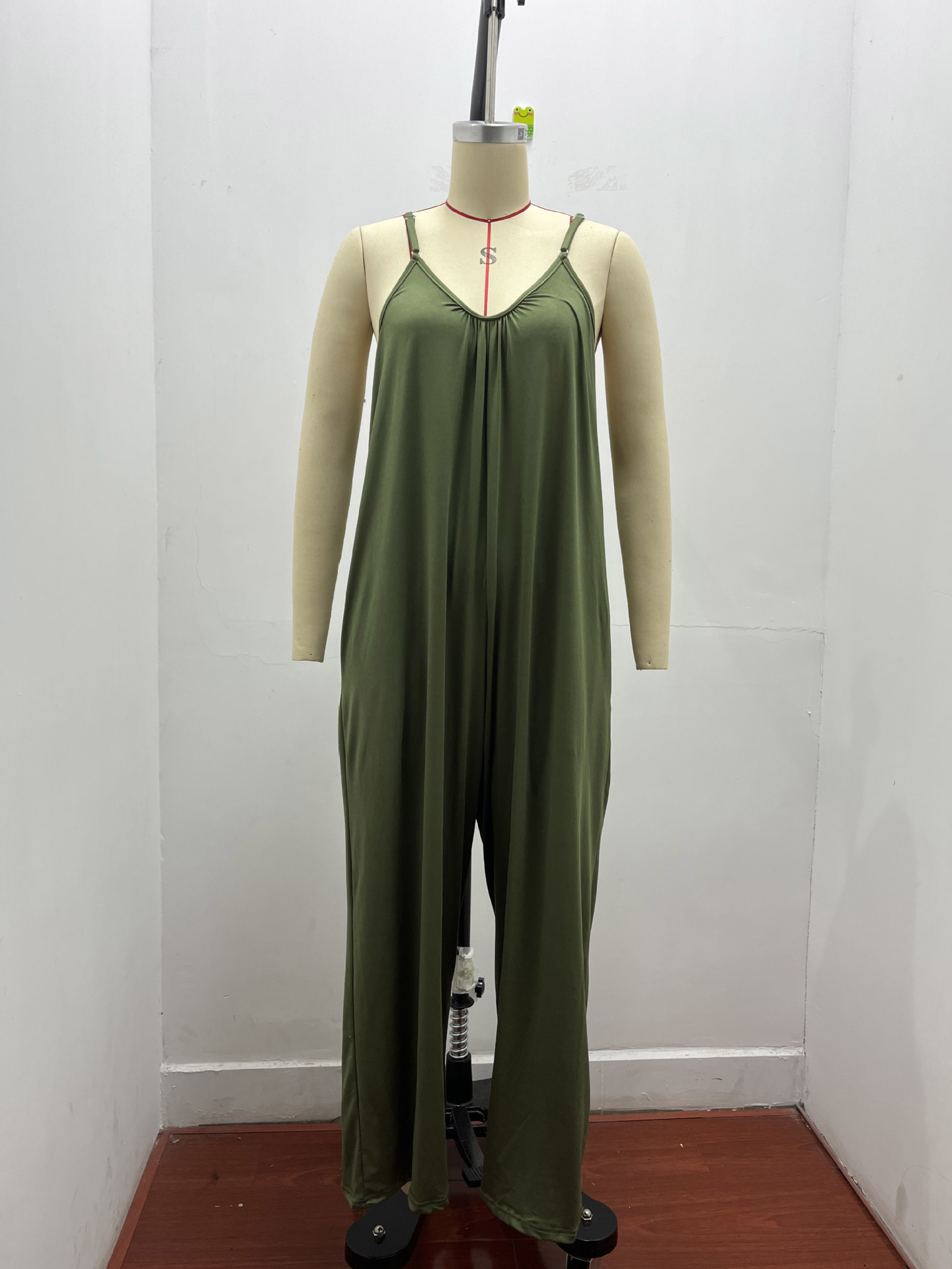 280g Weight Sleeveless Sleeve Length Full Length Pants Length Cotton Blend, Polyester Fabric Type Mid Waist Waist Line Jumpsuits Pants Type Bodysuits Tops Type Holiday, Daily Occasion Loose Fit Type Solid Color Pattern Summer, Spring Season Women's Gender Casual Style Women's Holiday Daily Bodysuits Casual Solid Color Full Length Jumpsuits 7