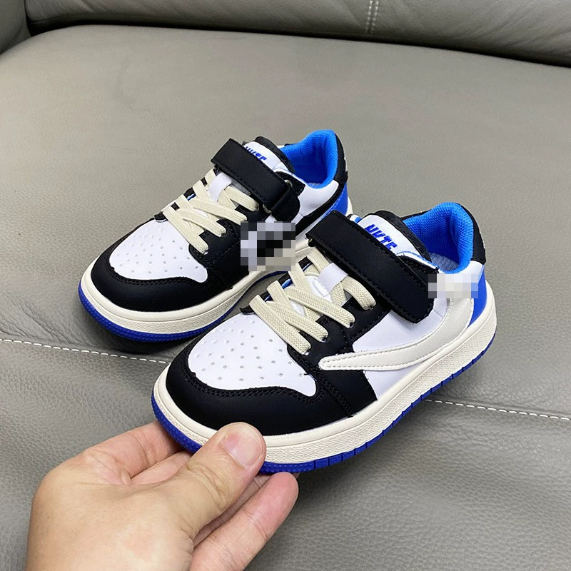 Demi-season children's sneakers for boys, low sports shoes, footwear, trend of season, soft sole