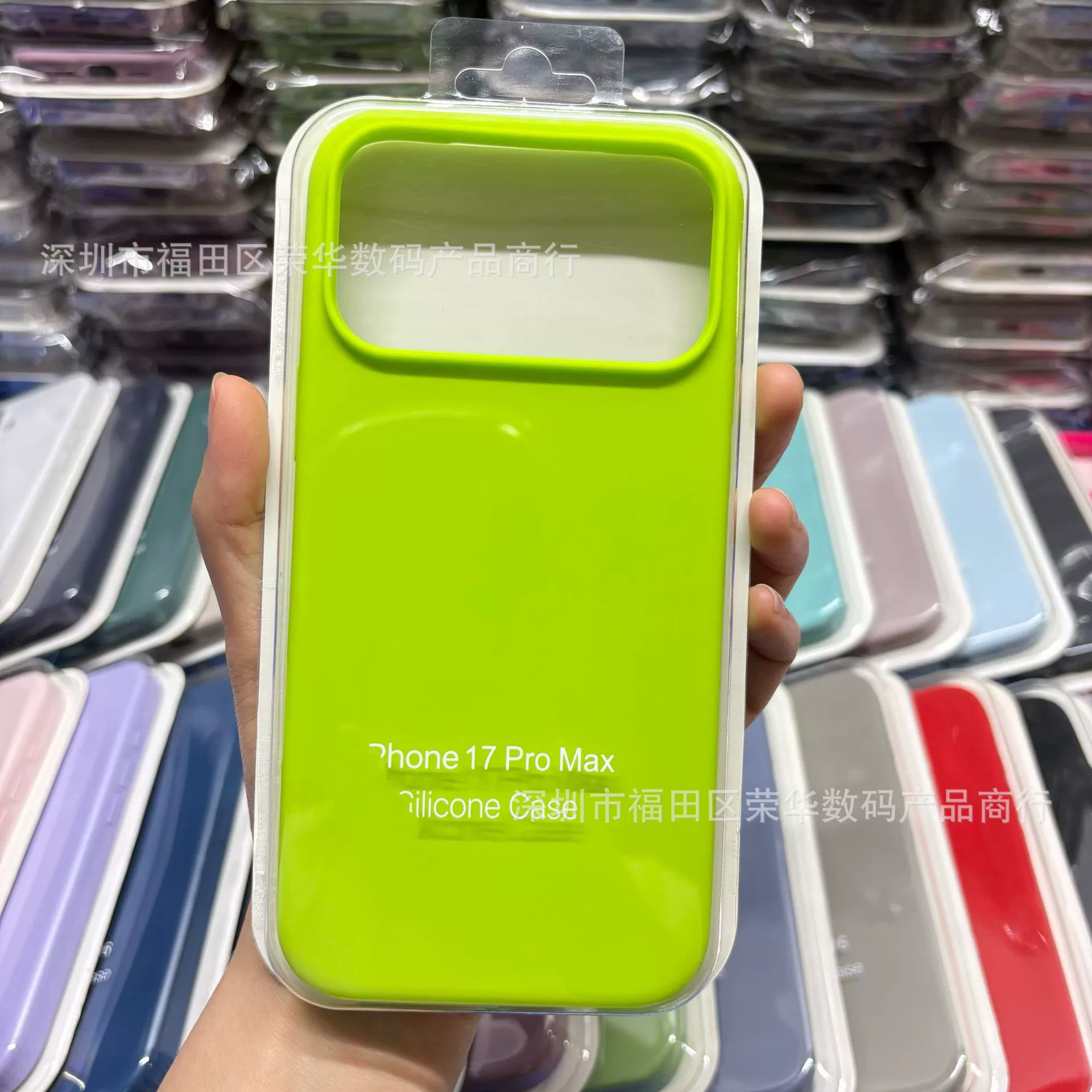 Чехол для телефона Apple iPhone17/iPhone17 Pro/iPhone17 Pro Max — жидкий силикон, кнопка камеры, защита от падений