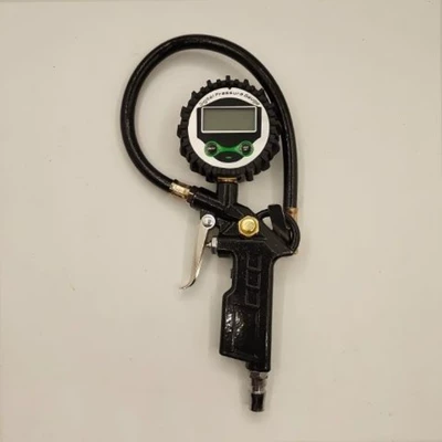High-precision tire pressure gauge with inflator, car tire pressure monitor, oil-immersed tire pressure gauge, and air pump gun (Air pressure gauge/tire pressure gauge) - digital-high-precision-tire-pressure-gauge