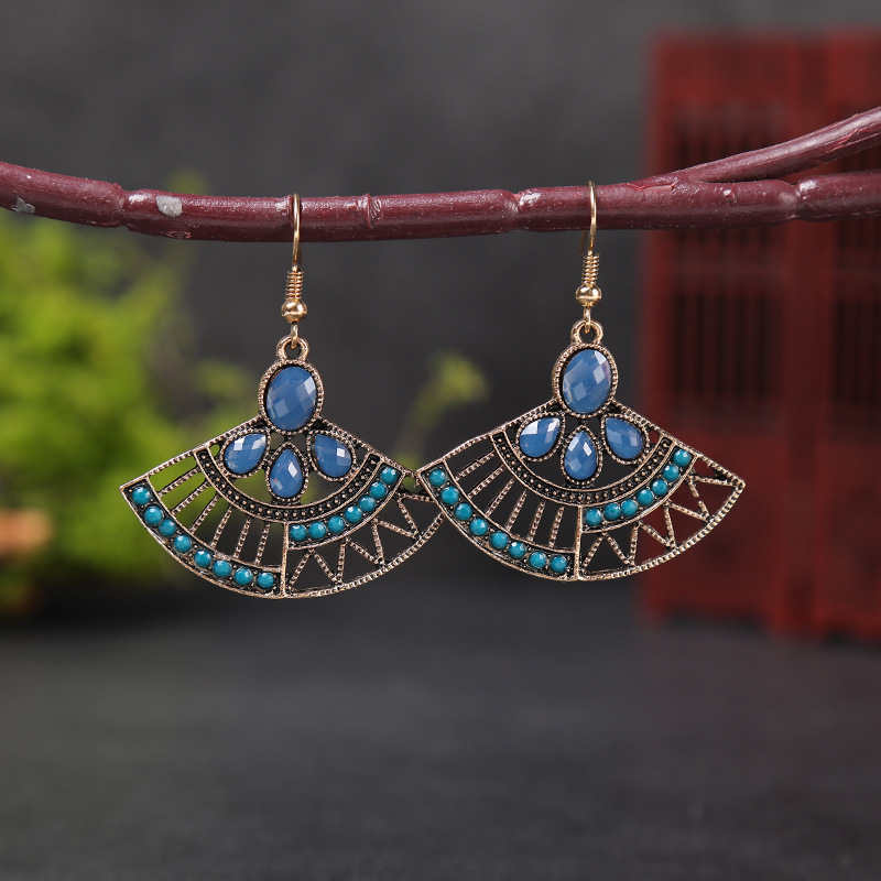 1 Pair Retro Water Droplets Metal Plating Zircon Women's Drop Earrings display picture 9