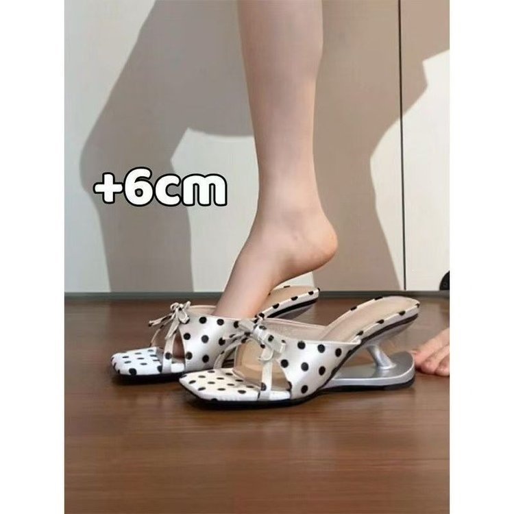 Temperamento especial tacones de arco zapatillas para mujeres 2026 verano nuevo estilo francés sandalias de cabeza cuadrada image 7