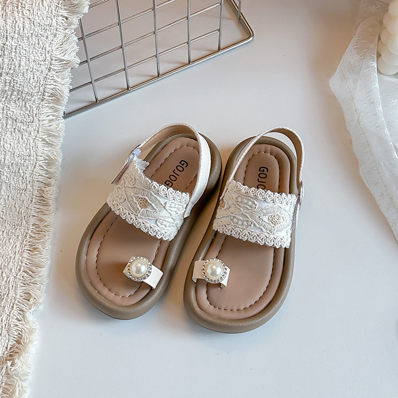Sandalen met parelaccenten voor meisjes | Zachte bandjes en verstelbare klittenbandsluiting | Antislipzool voor strandplezier en dagelijks gebruik_voghion.com